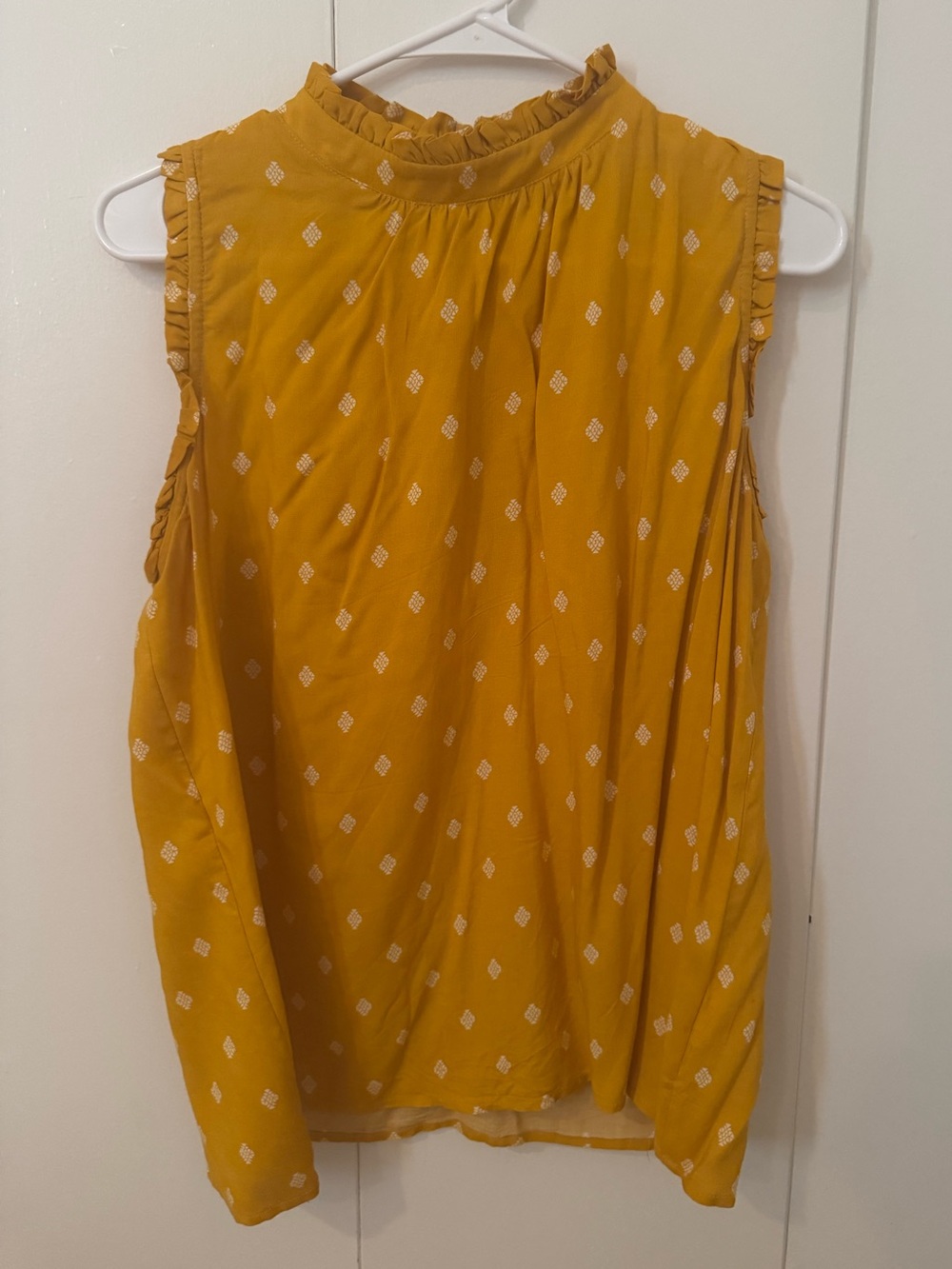 Gibson Women’s Mustard Sleeveless Ruffle Neck Top